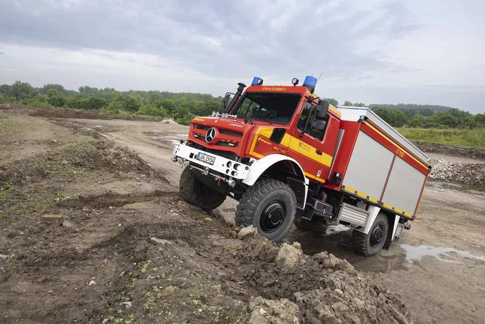 Mercedes-Benz Unimog U 5023 πυροσβεστικό όχημα