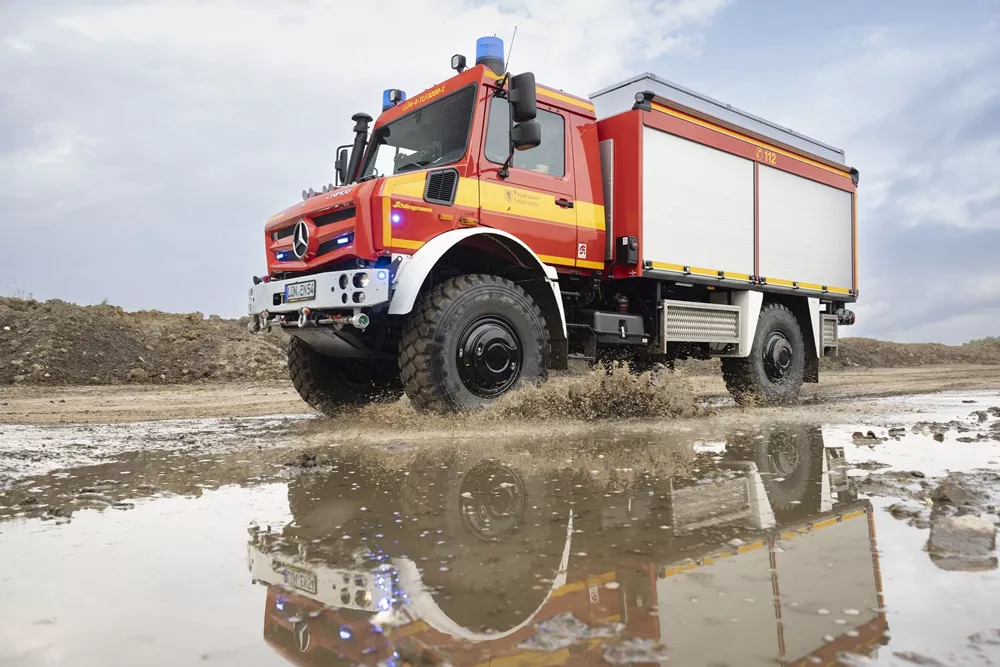 Mercedes-Benz Unimog U 5023 πυροσβεστικό όχημα