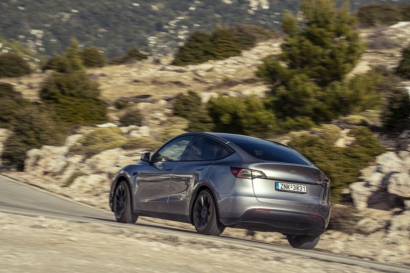 Tesla Model Y Long Range AWD