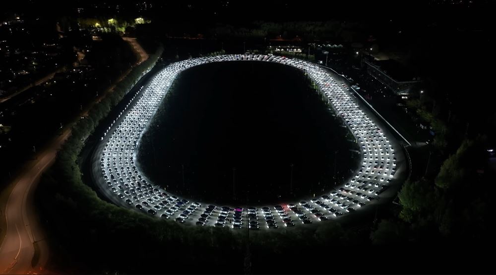 Tesla Mega Light Show Φινλανδία