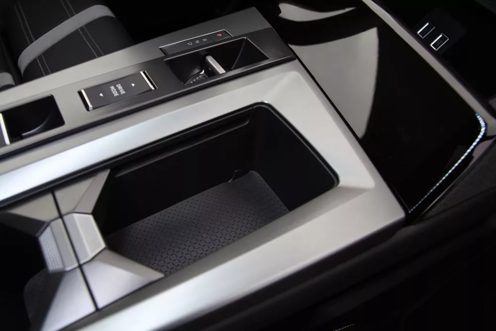 Opel κρυμένοι καρχαρίες