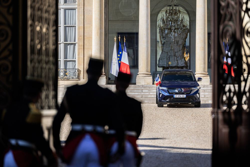 Renault Rafale επίσημο αυτοκίνητο της γαλλικής δημοκρατίας