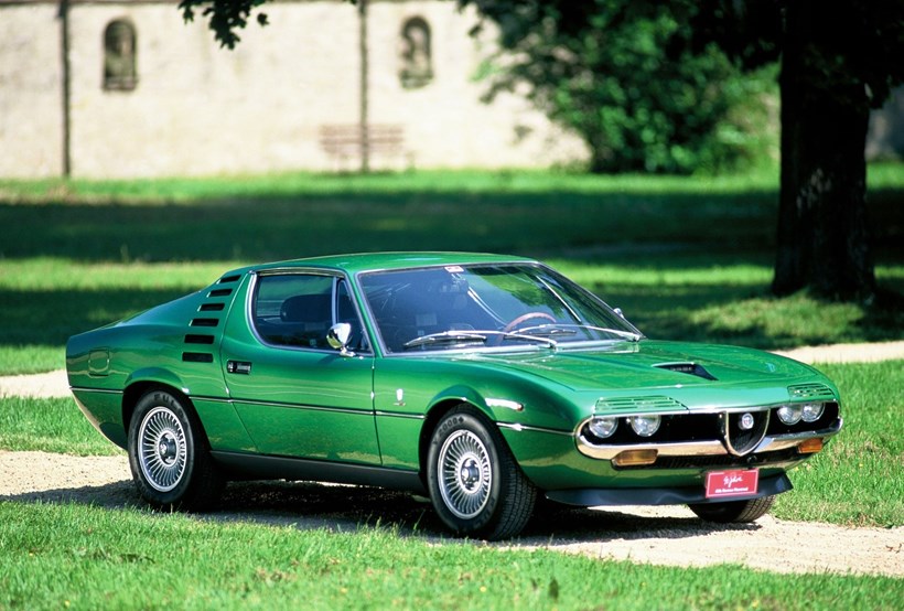 Alfa Romeo Montreal