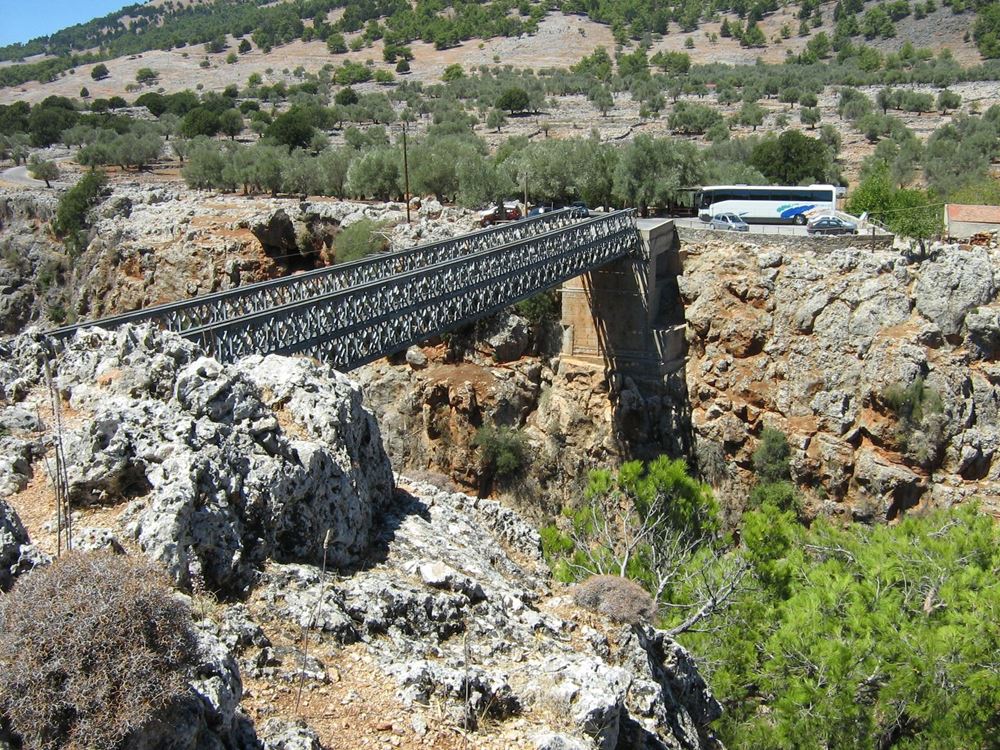 Γέφυρα Αράδαινας