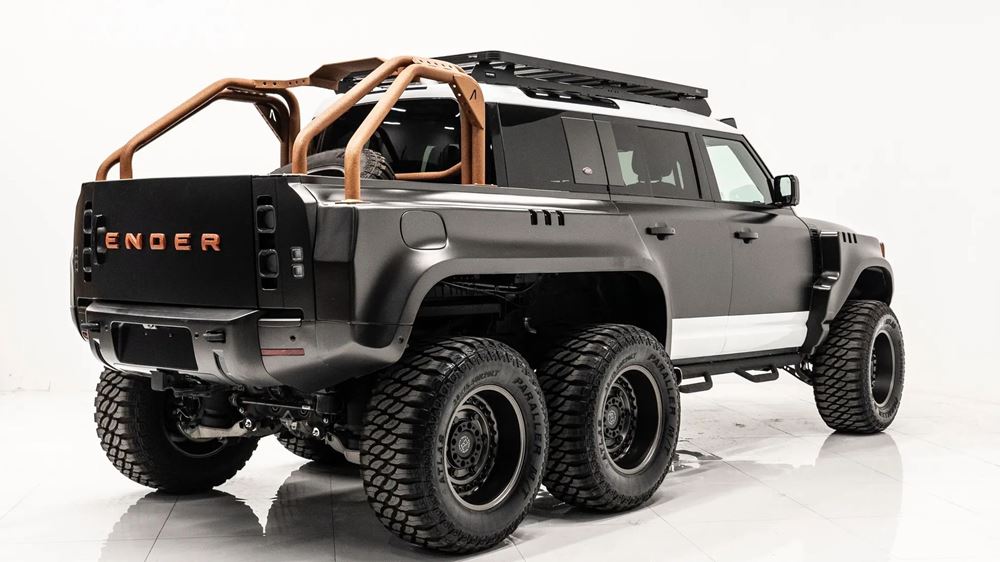 Land Rover Defender World Ender