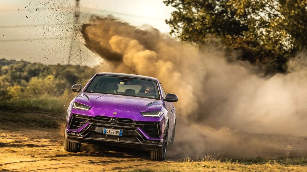 Δοκιμή Lamborghini Urus Performante