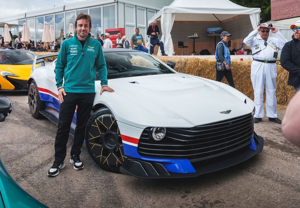 Aston Martin Valiant Fernando Alonso συνέντευξη Top Gear