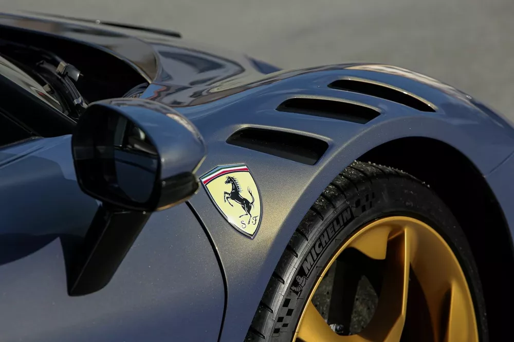 Ferrari SF90 XX Spider