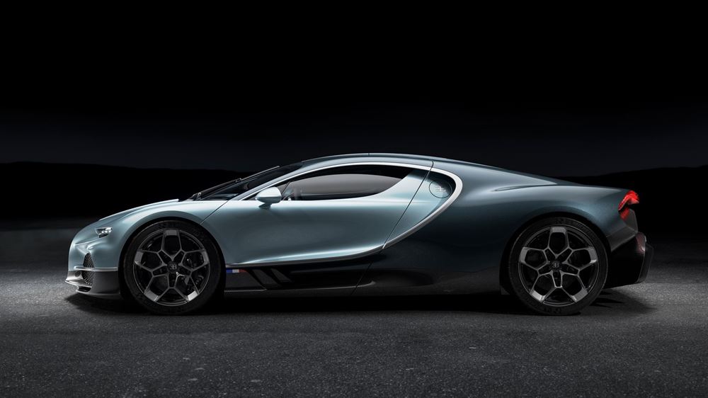 Bugatti Tourbillon V16 Hypercar 2024