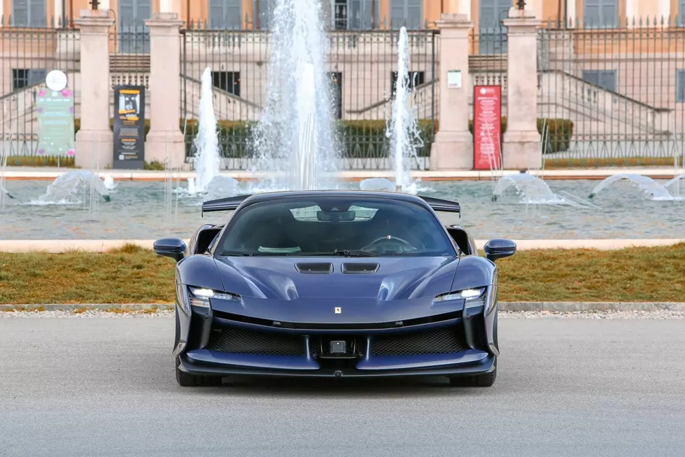 Ferrari SF90 XX Spider