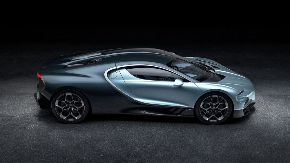 Bugatti Tourbillon V16 Hypercar 2024