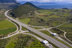 Νέα γέφυρα τονώνει τουριστική περιοχή-έγιναν τα εγκαίνια - εικόνα 1