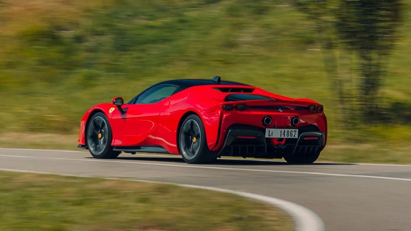 Ferrari SF90 Stradale