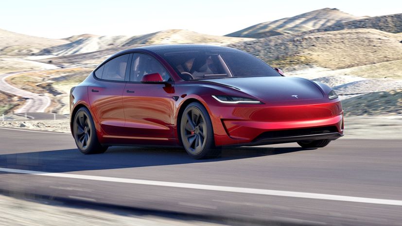 Tesla Model 3 Performance Highland 2024